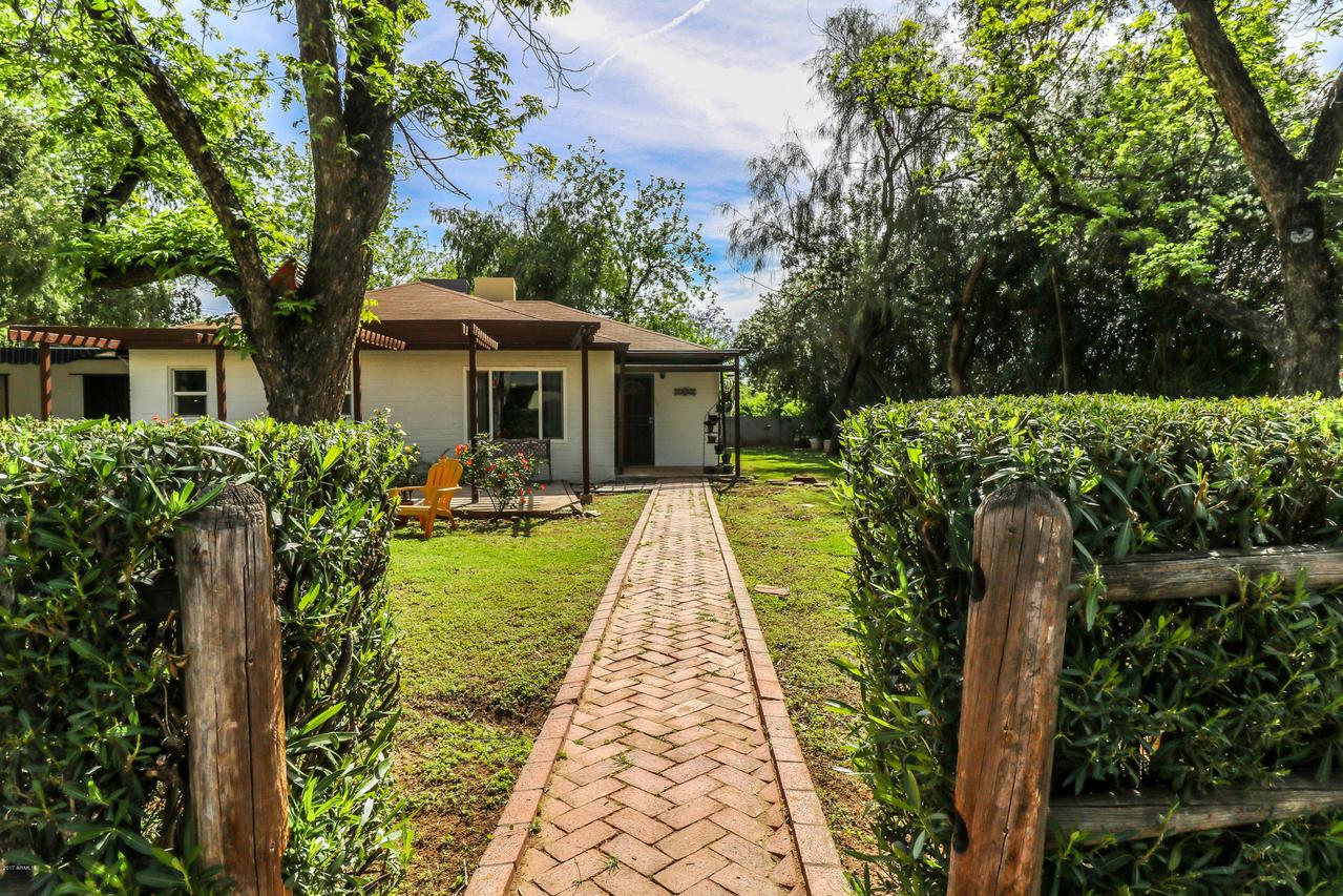 3802 E Monte Vista Rd., Phoenix, AZ 85008