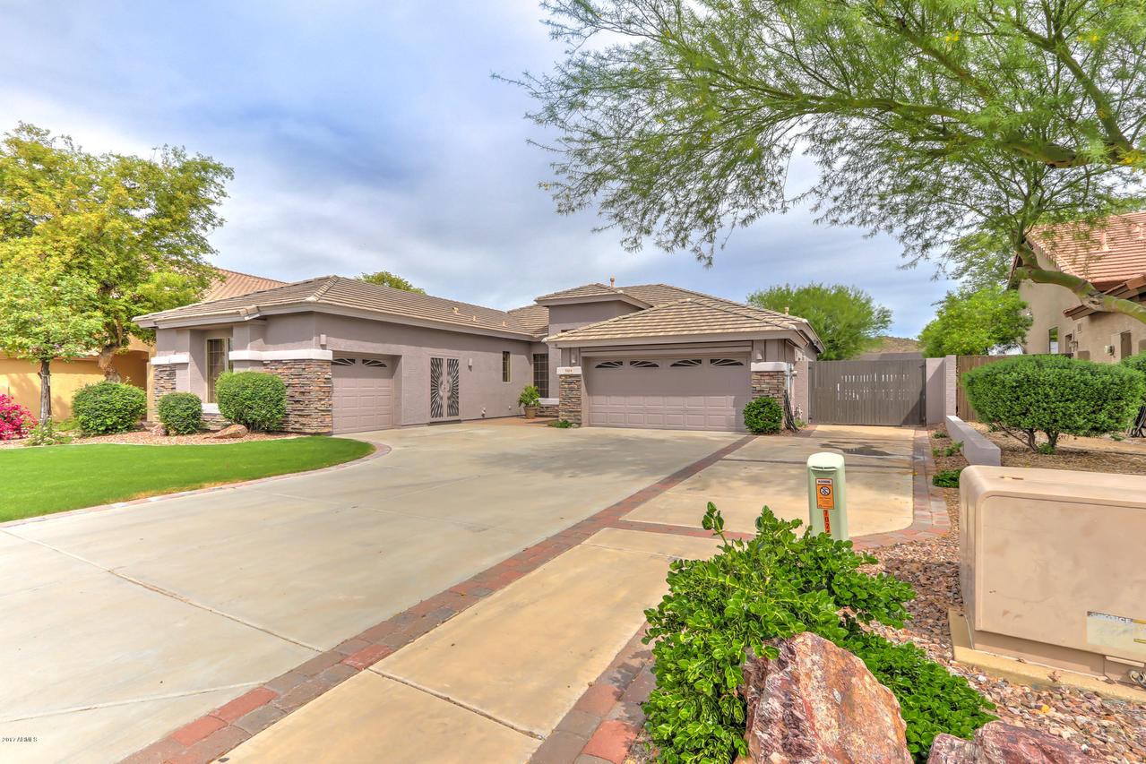 7024 W Tether Tr., Peoria, AZ 85383