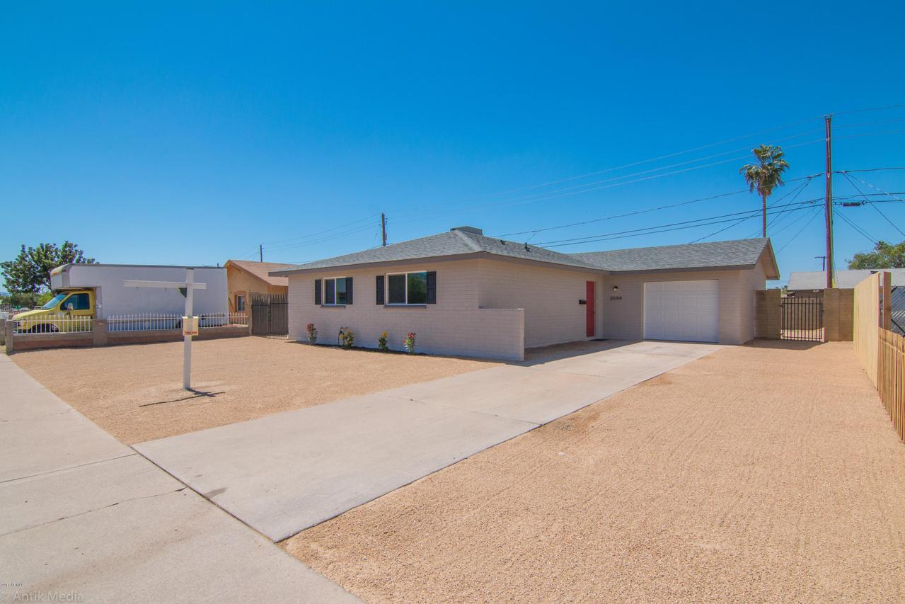 3044 N 53rd Pkwy., Phoenix, AZ 85031