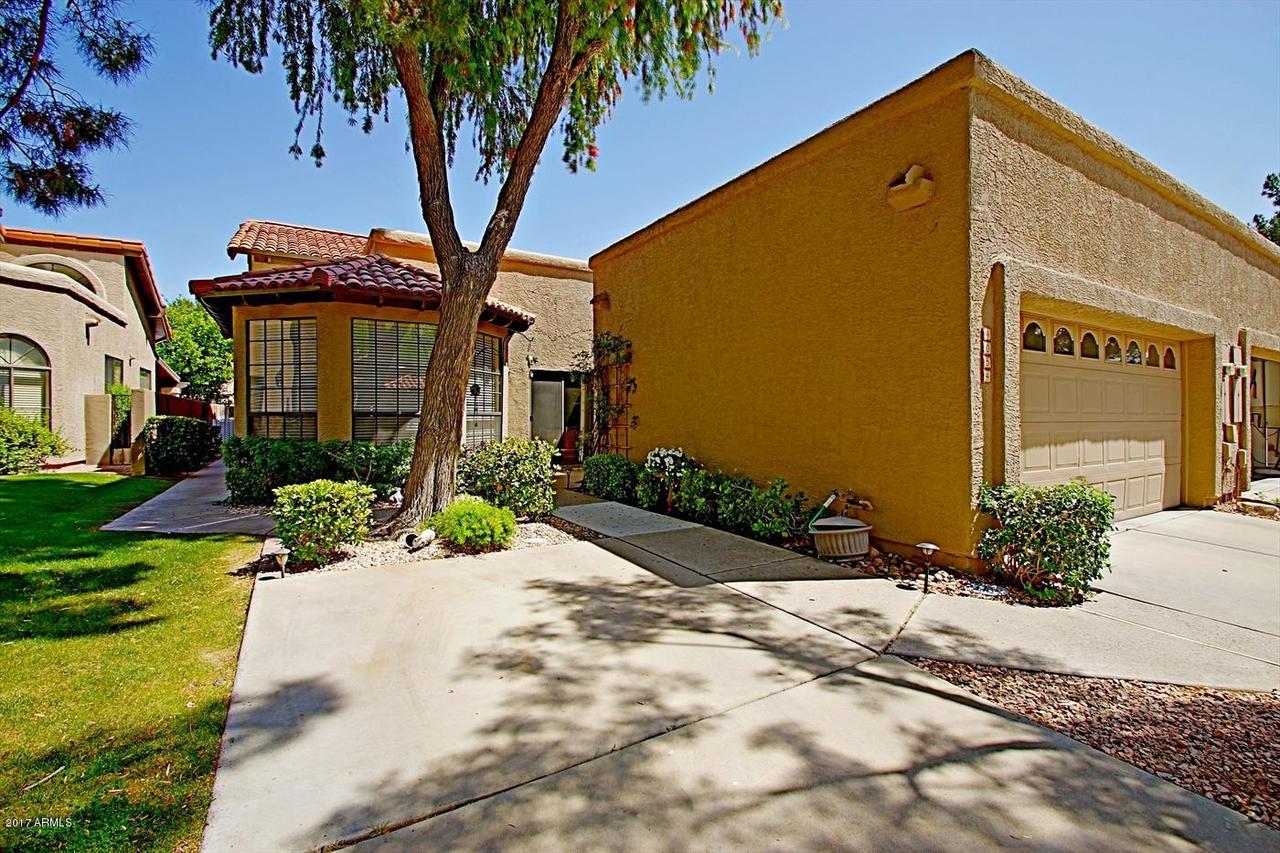 4054 E Sunnyside Dr., Phoenix, AZ 85028