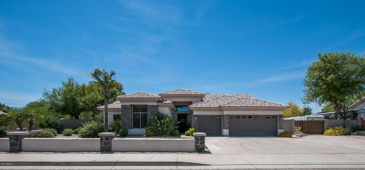 23214 N 71st Dr., Glendale, AZ 85310