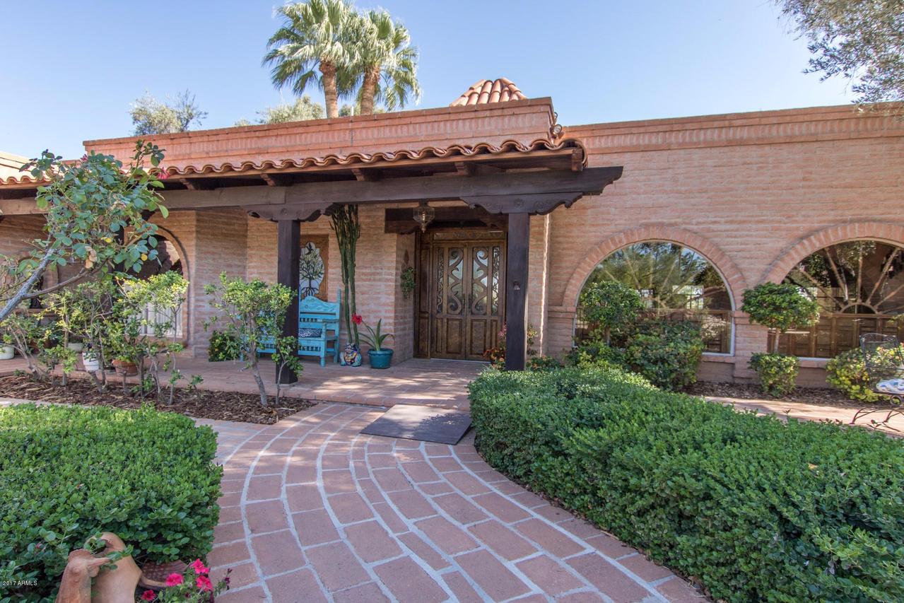 415 E Bird Ln., Litchfield Park, AZ 85340