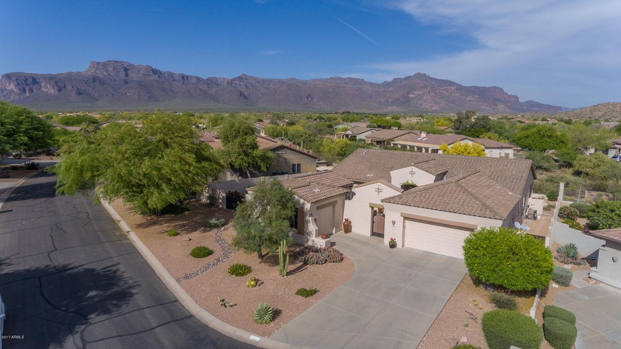4207 S Alamandas Way, Gold Canyon, AZ 85118