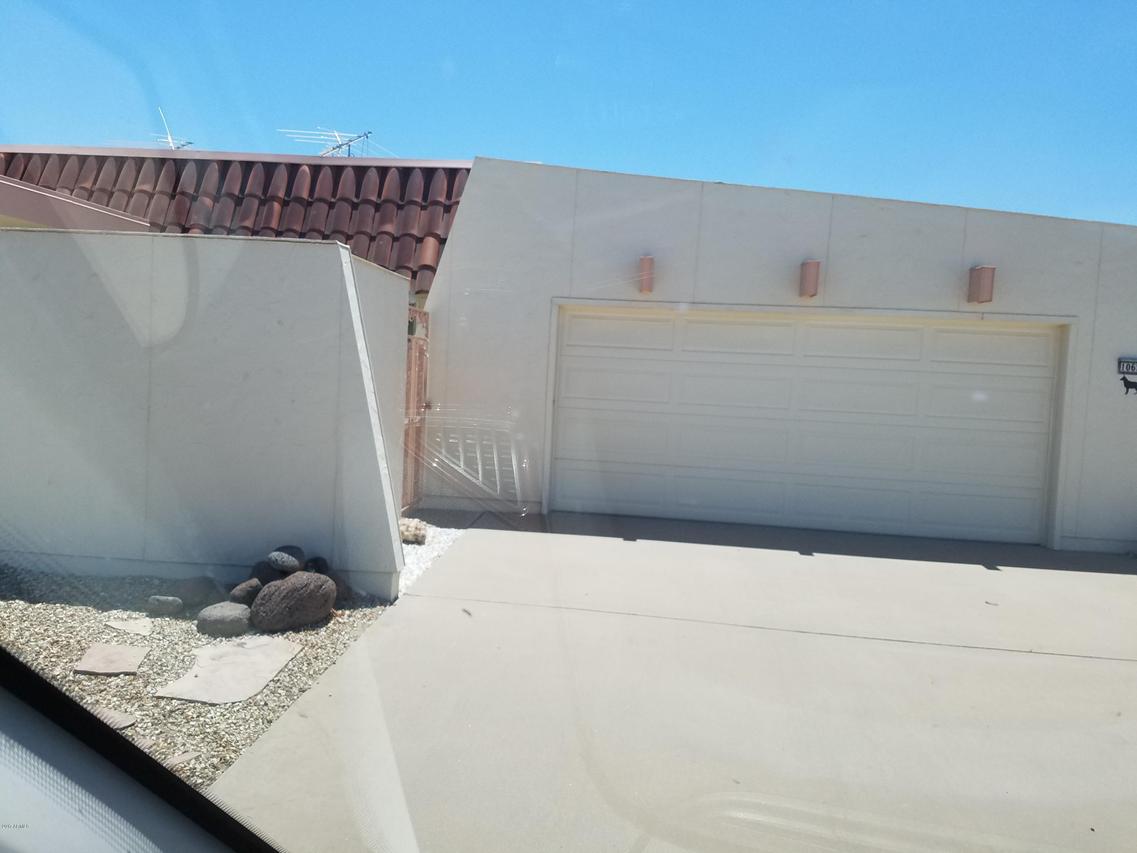 10625 W Carob Dr., Sun City, AZ 85373