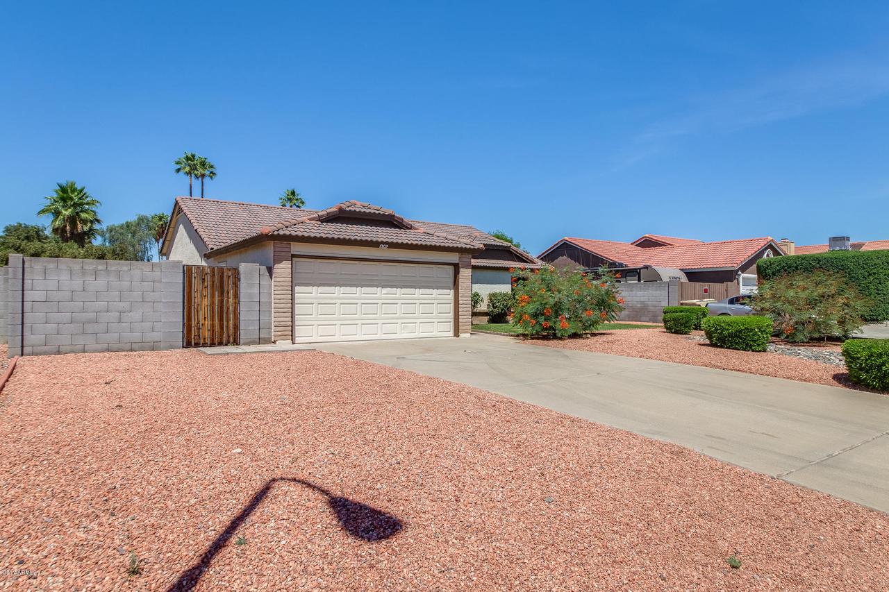 10102 N 63rd Ave., Glendale, AZ 85302