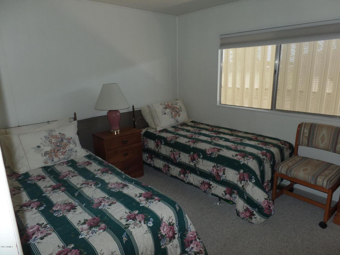 5801 E Lawndale St., Mesa, AZ 85215