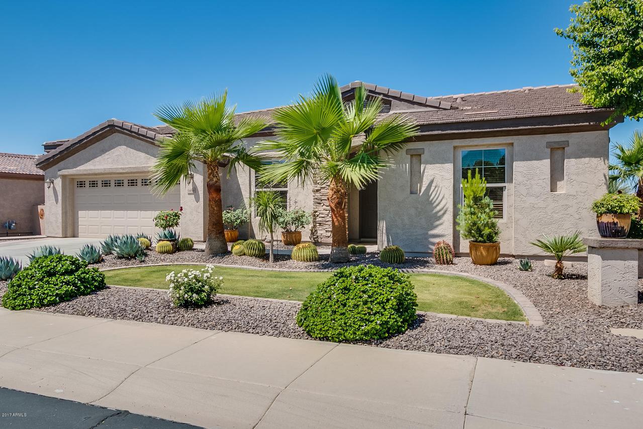 5466 S Almond Dr., Gilbert, AZ 85298