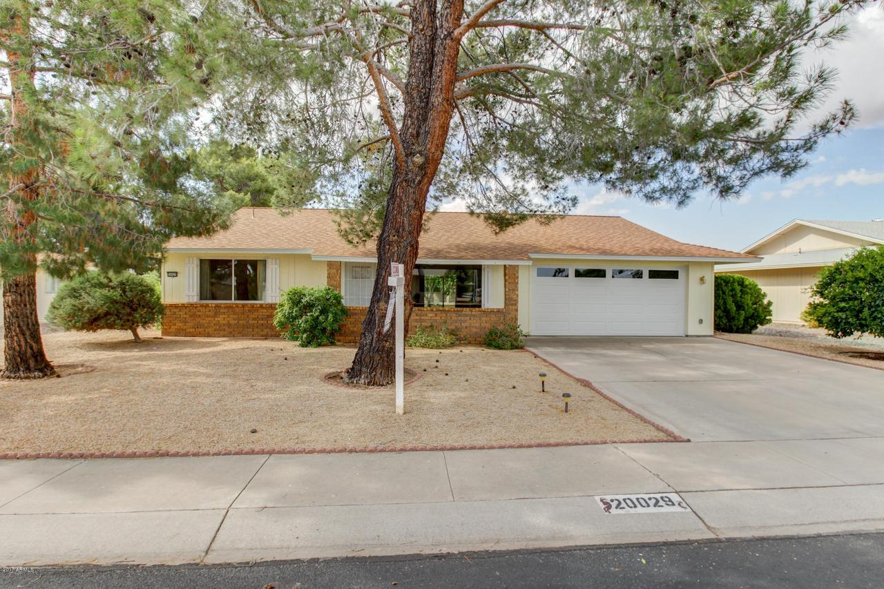 20029 N Welk Dr., Sun City, AZ 85373