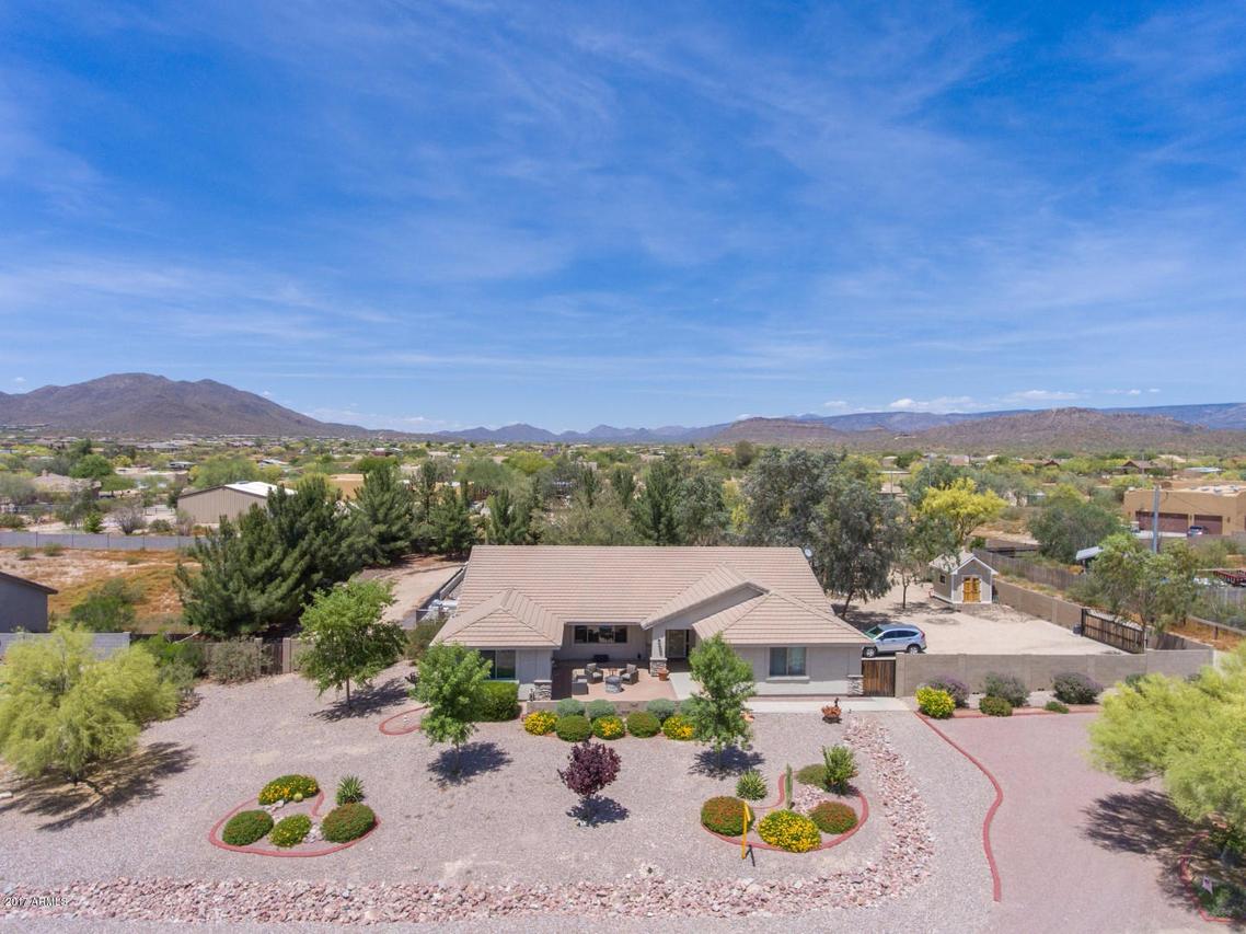 39631 N 3rd Ave., Phoenix, AZ 85086