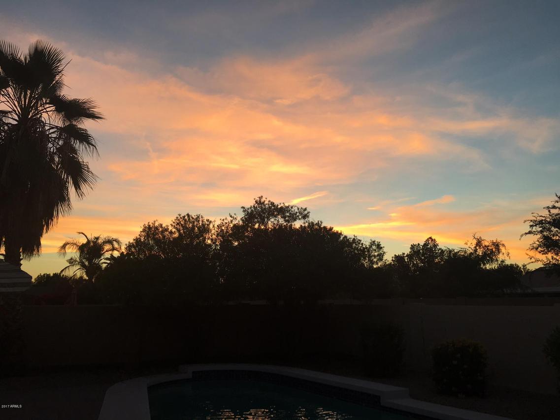2220 W Palomino Dr., Chandler, AZ 85224
