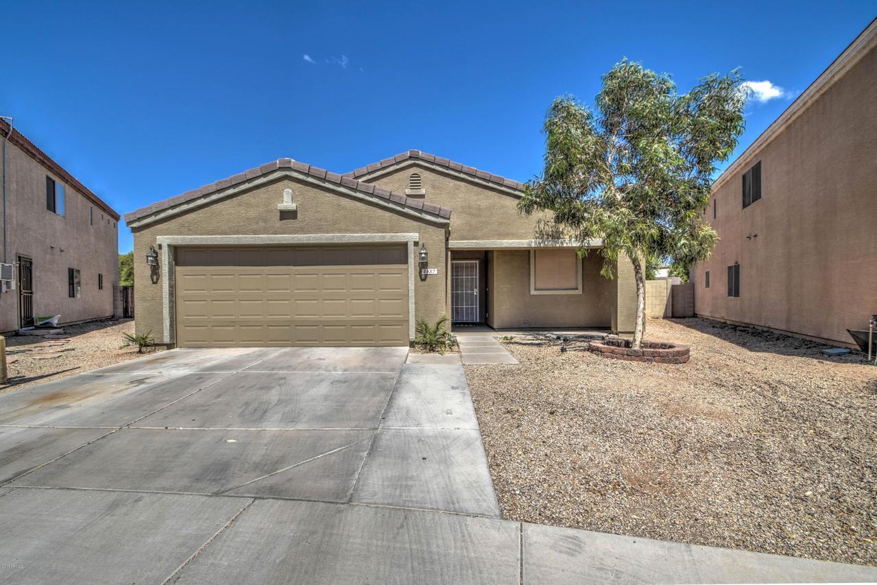 2637 S 84th Dr., Tolleson, AZ 85353