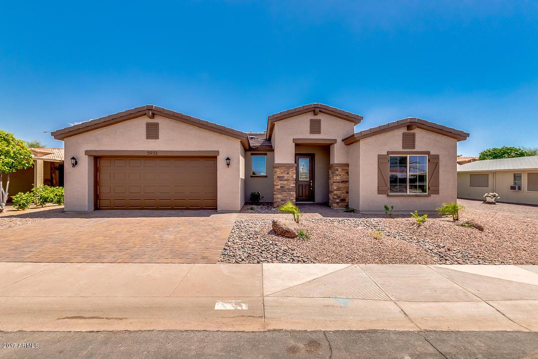 5933 E Kenwood St., Mesa, AZ 85215