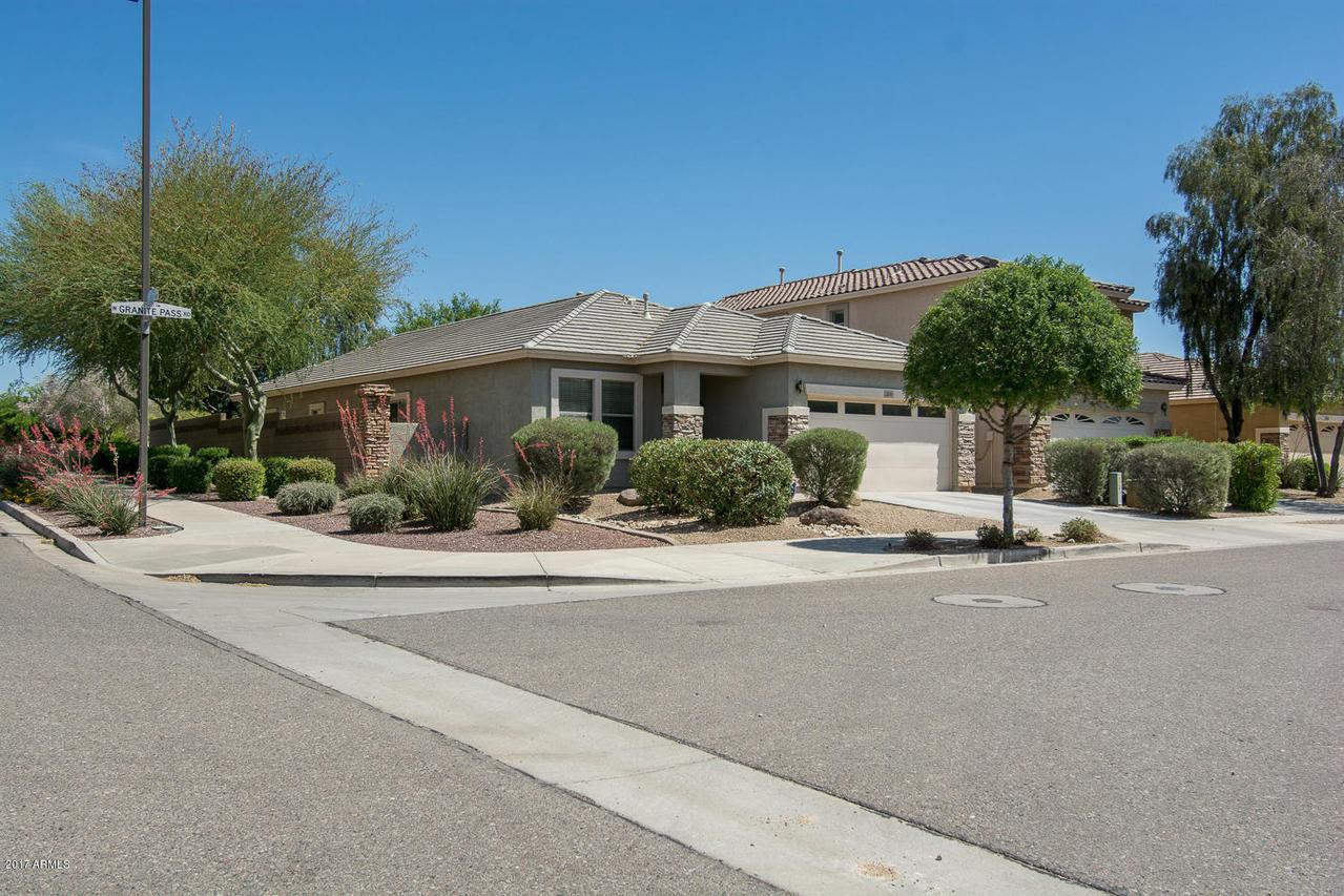 2570 W Granite Pass Rd., Phoenix, AZ 85085