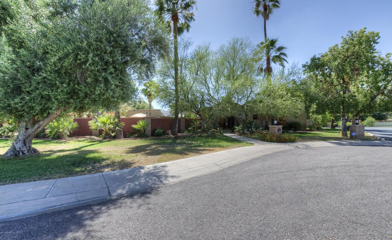 8412 N 15th Dr., Phoenix, AZ 85021