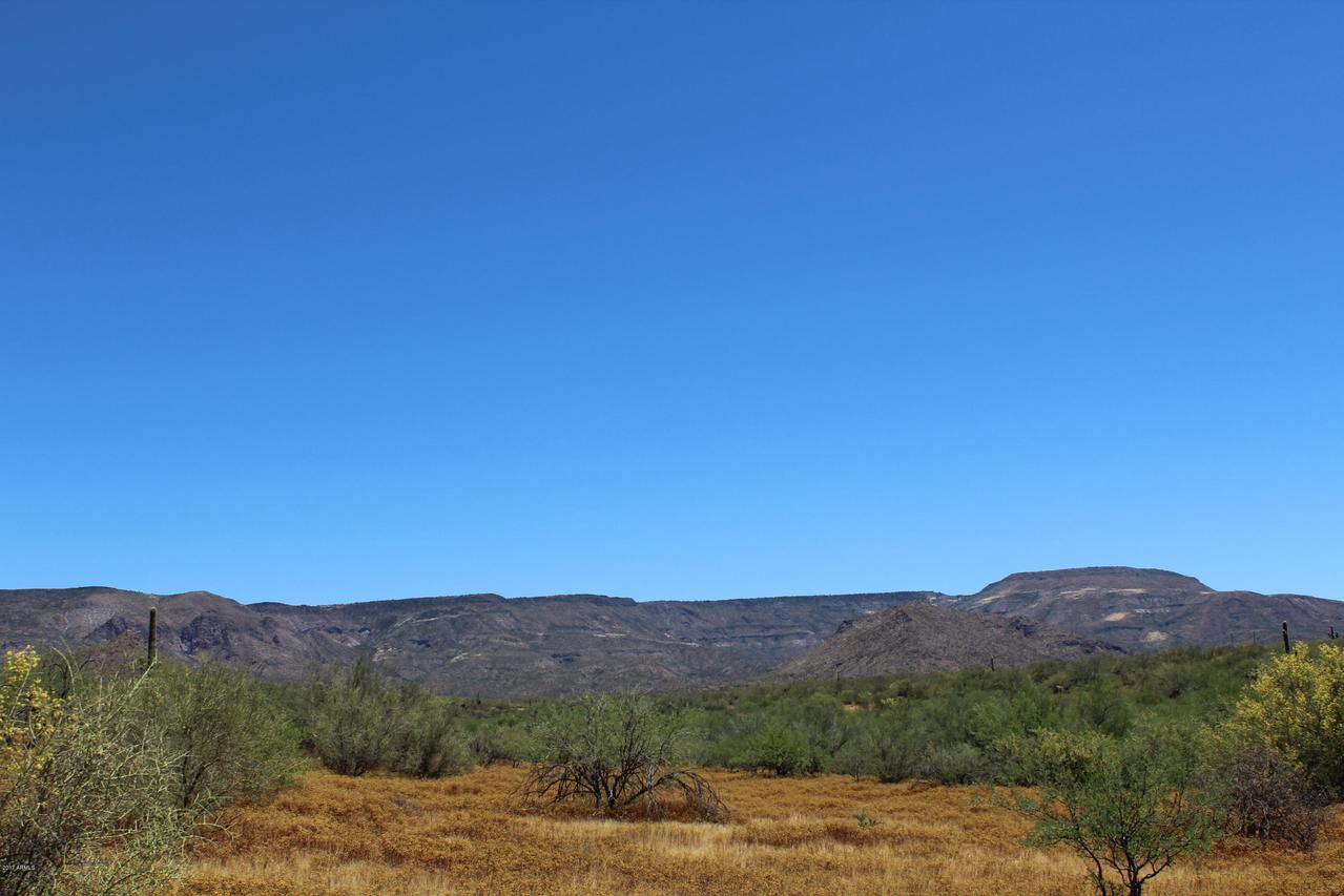 45600 N 9th St. #-, New River, AZ 85087