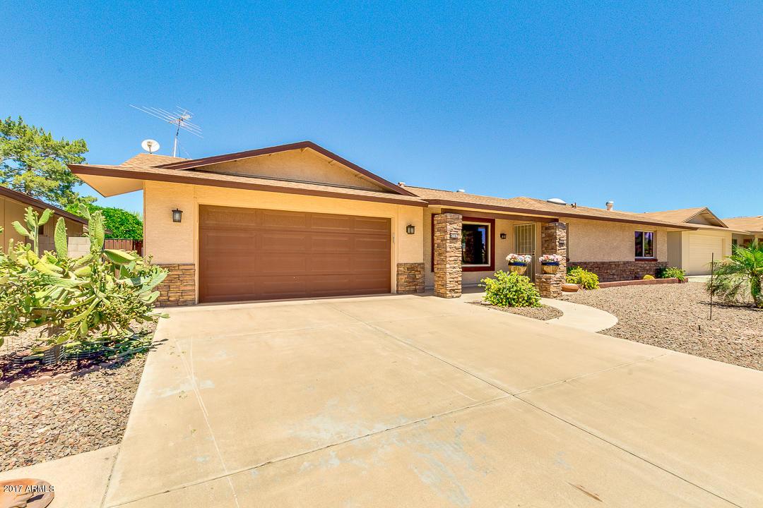 9714 W Country Club Dr., Sun City, AZ 85373