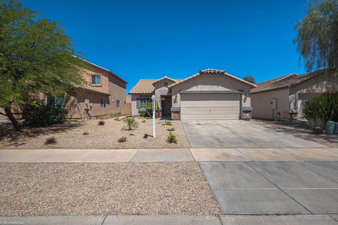 2688 E Mineral Park Rd., San Tan Valley, AZ 85143