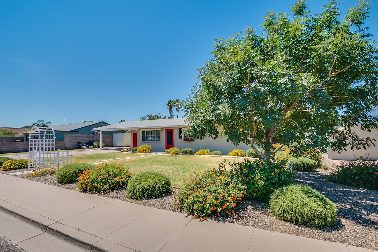 2547 E Glencove St., Mesa, AZ 85213