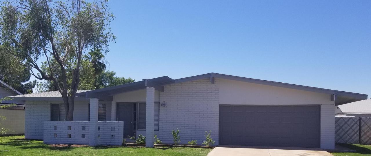 3939 W Davidson Ln., Phoenix, AZ 85051