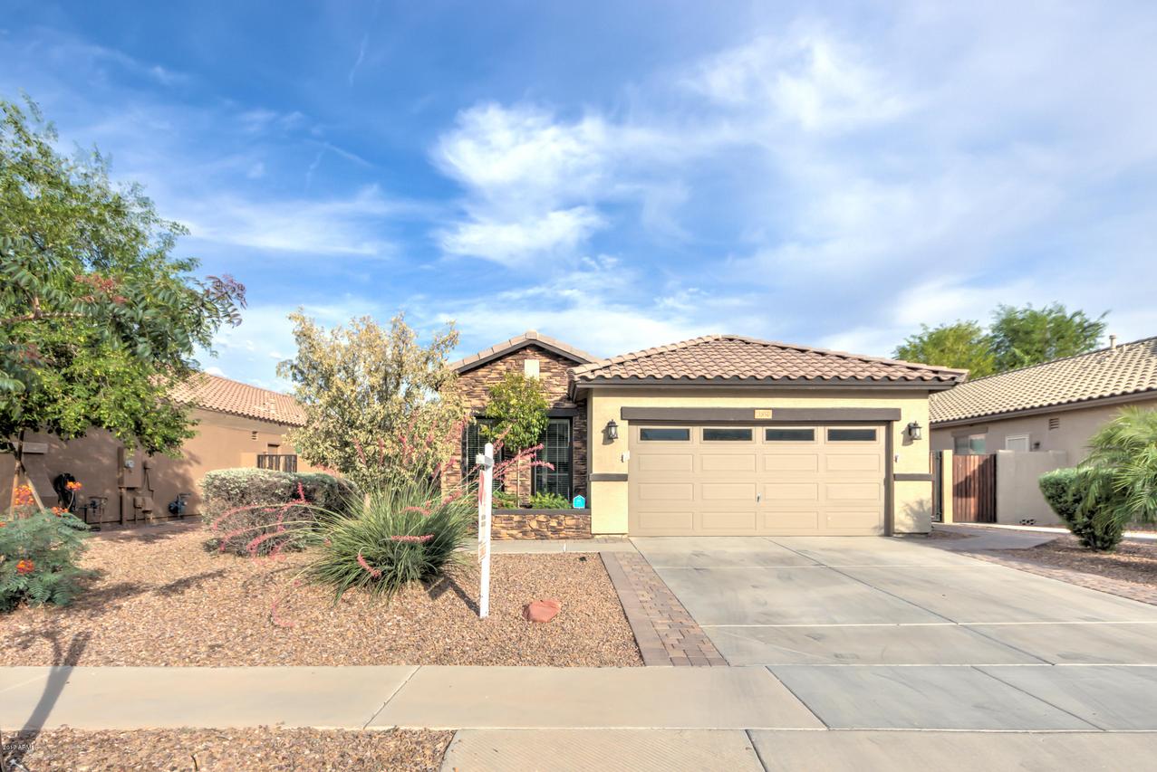 3851 S Coach House Dr., Gilbert, AZ 85297