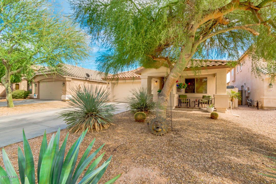 4329 E Rock Dr., San Tan Valley, AZ 85143