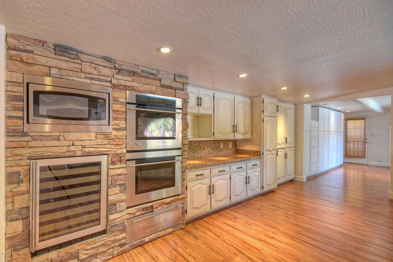 4212 E San Miguel Ave., Phoenix, AZ 85018