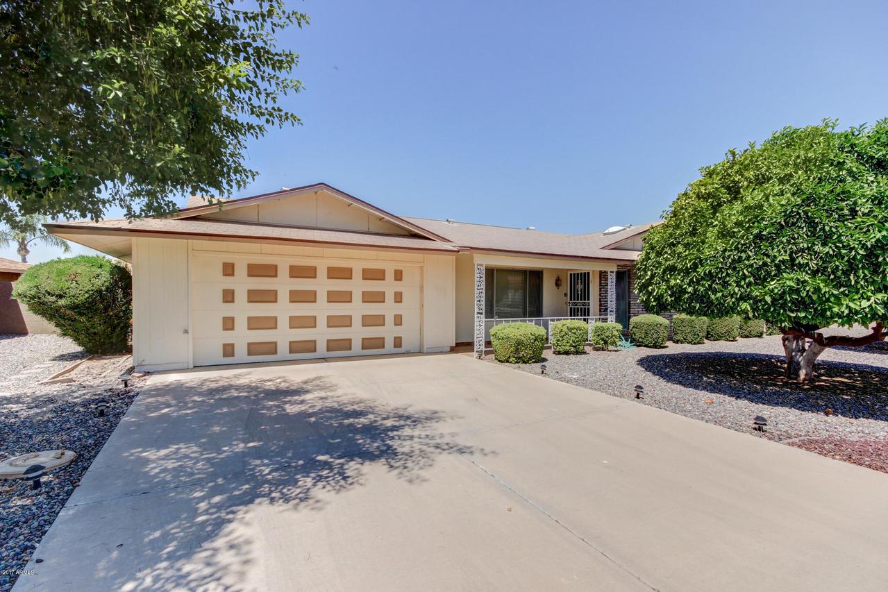 17620 N Hitching Post Dr., Sun City, AZ 85373