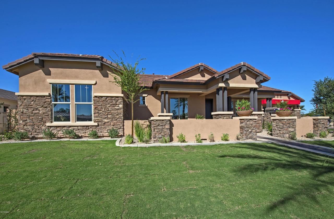 14586 W Village Pkwy., Litchfield Park, AZ 85340