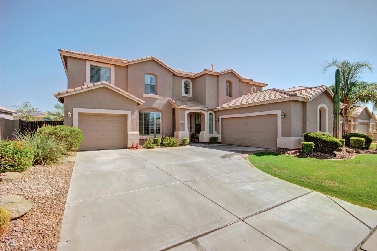 1608 E Iris Dr., Chandler, AZ 85286