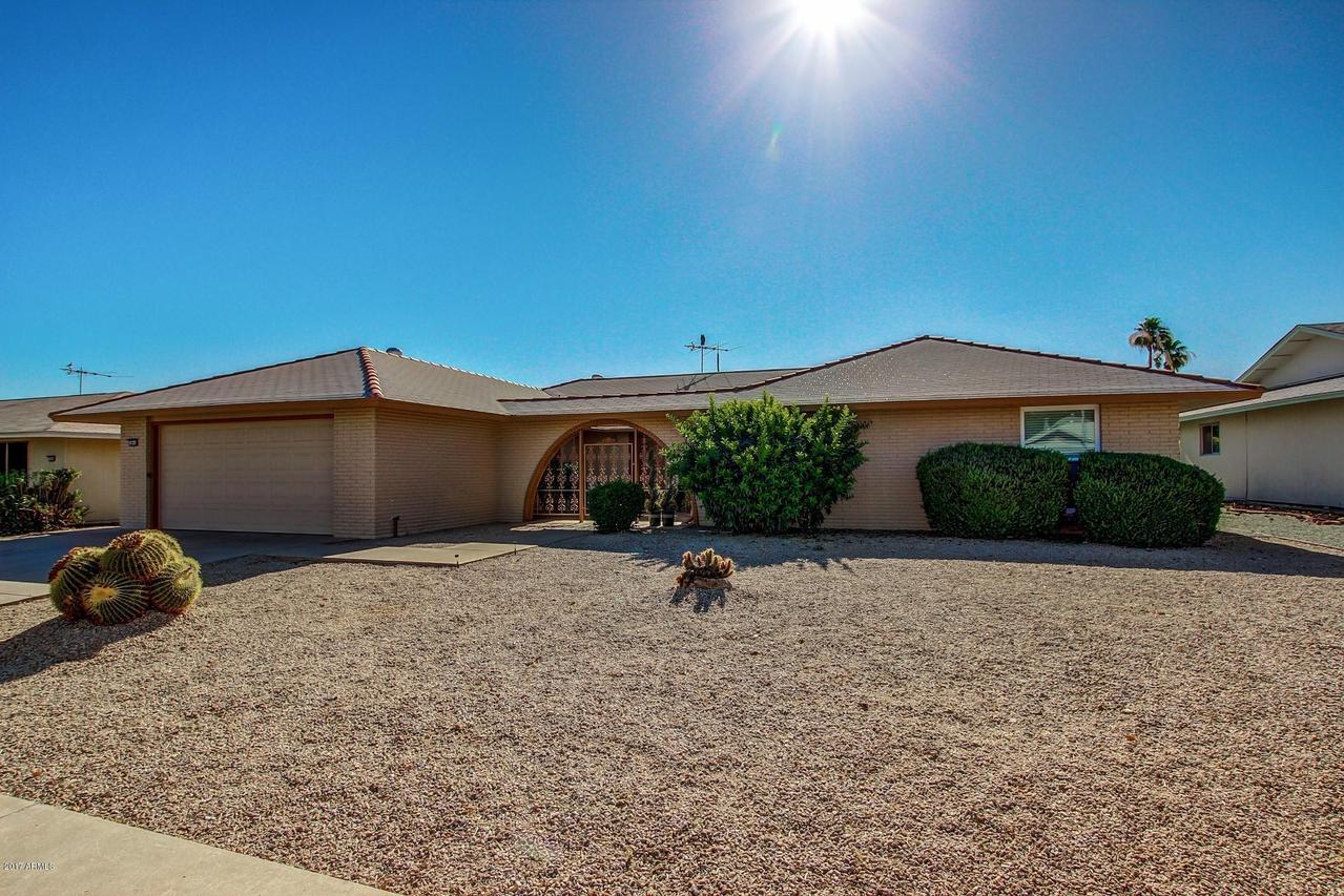 18410 N 96th Dr., Sun City, AZ 85373