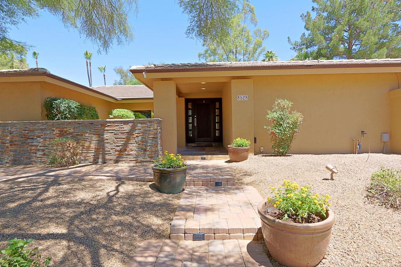 8528 E Irish Hunter Tr., Scottsdale, AZ 85258