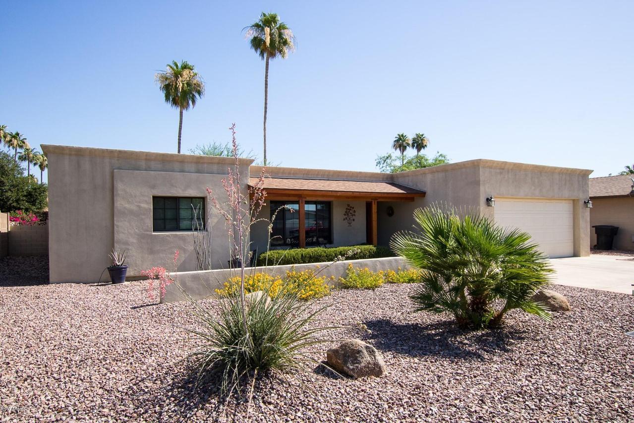 8132 E Jackrabbit Rd., Scottsdale, AZ 85250