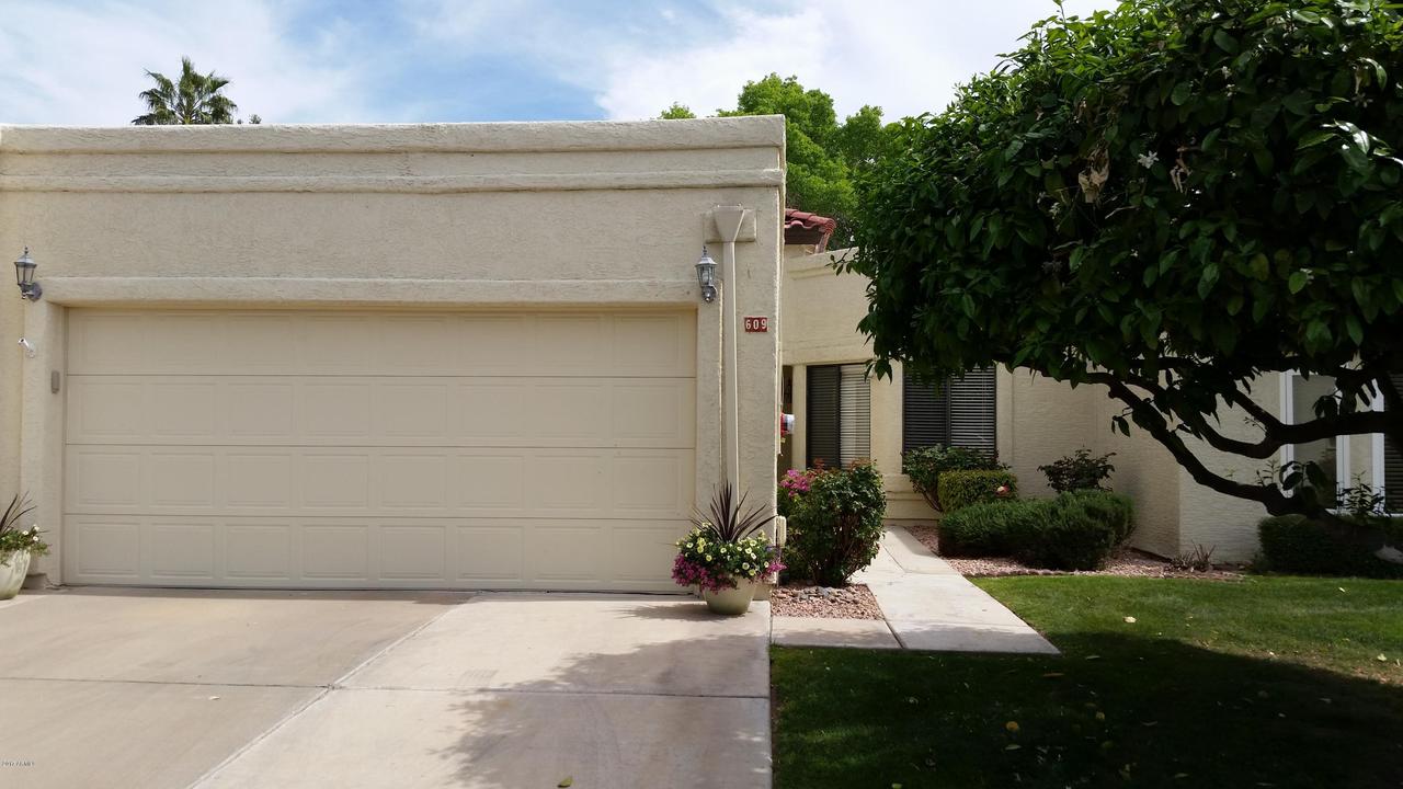 609 S Palo Verde Way, Mesa, AZ 85208