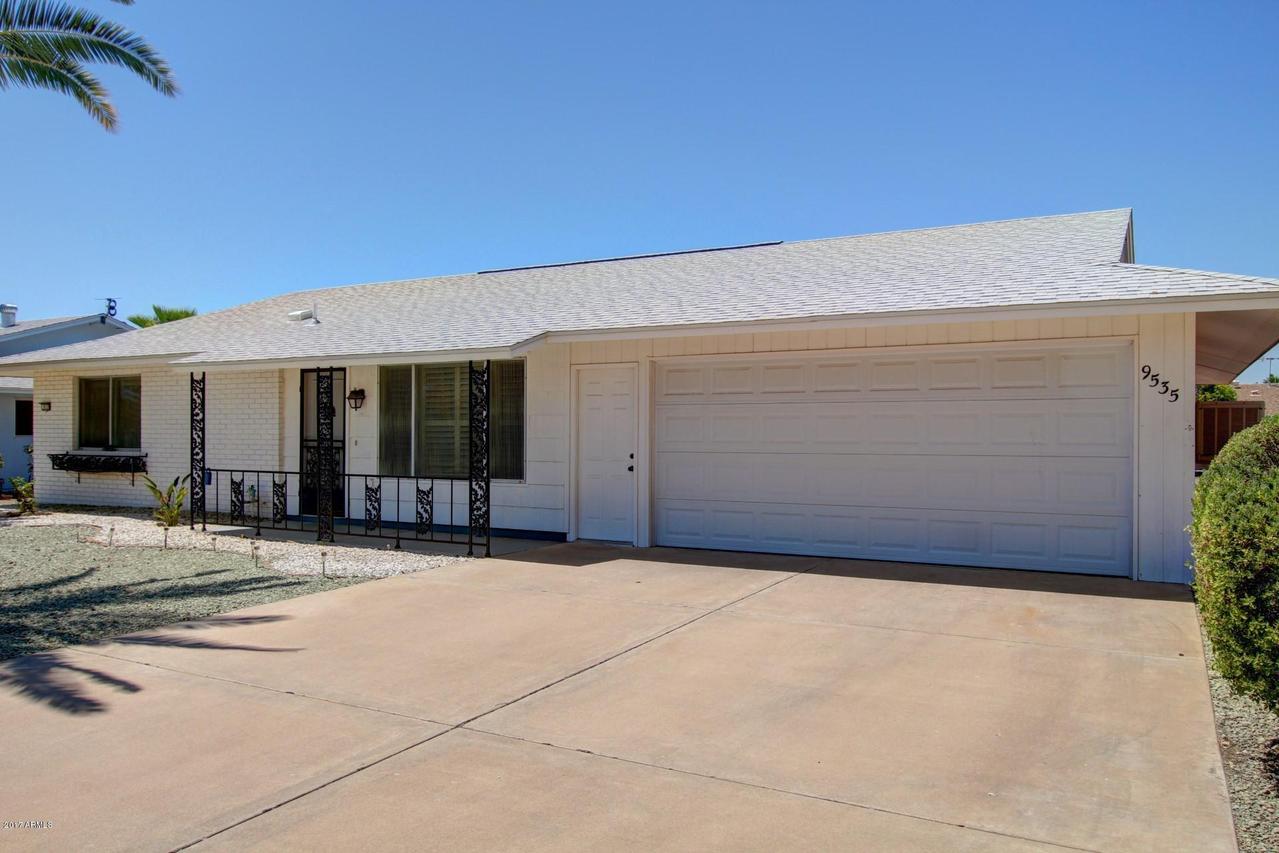 9535 W Spanish Moss Ln., Sun City, AZ 85373