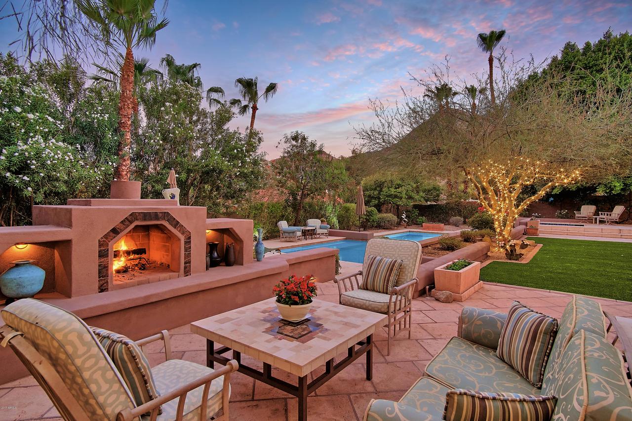 4461 E Horseshoe Rd., Phoenix, AZ 85028