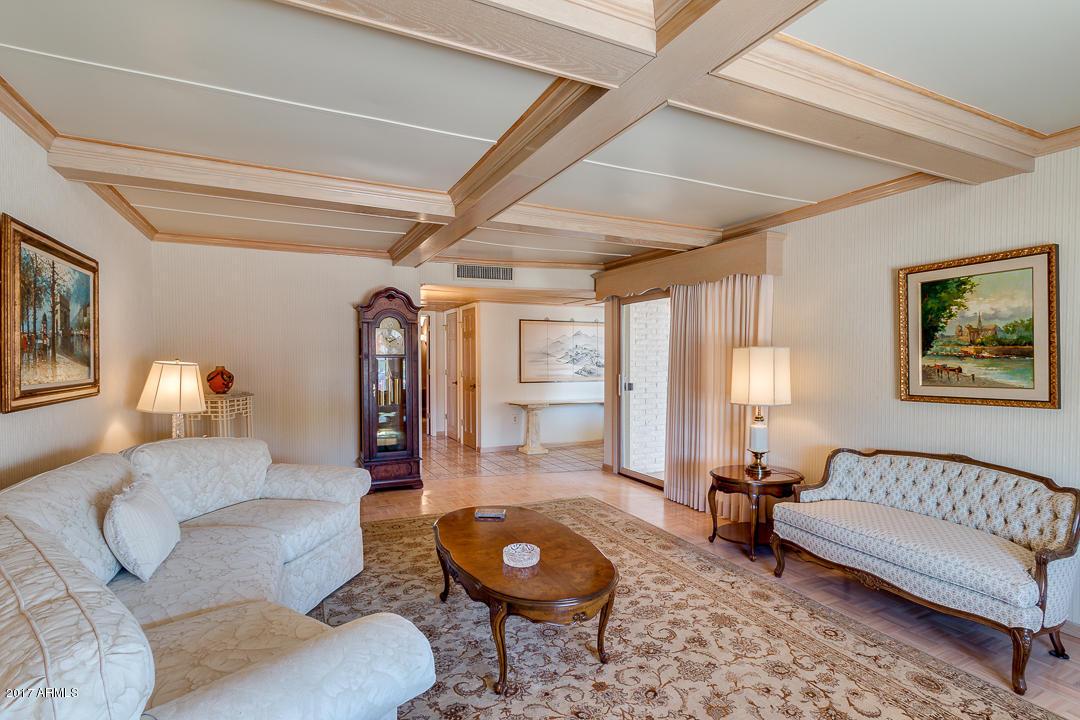 13340 W Paintbrush Dr., Sun City West, AZ 85375