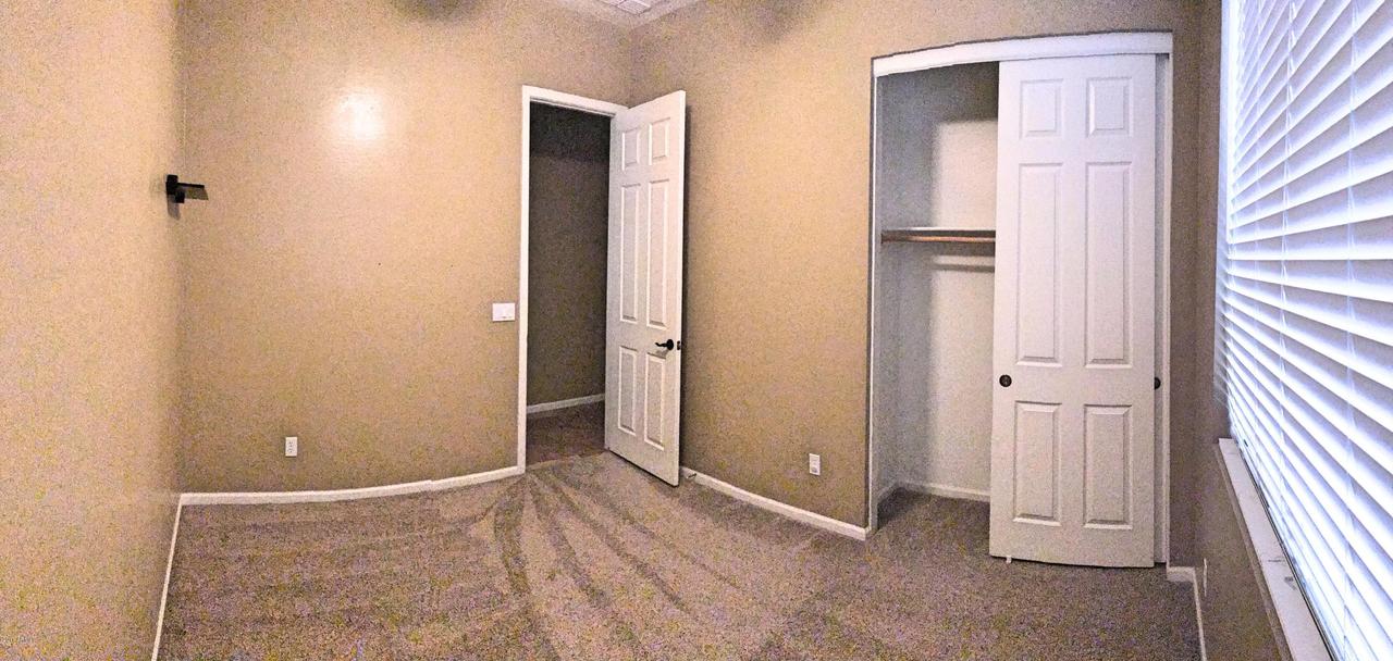 2121 W Eagle Feather Rd., Phoenix, AZ 85085