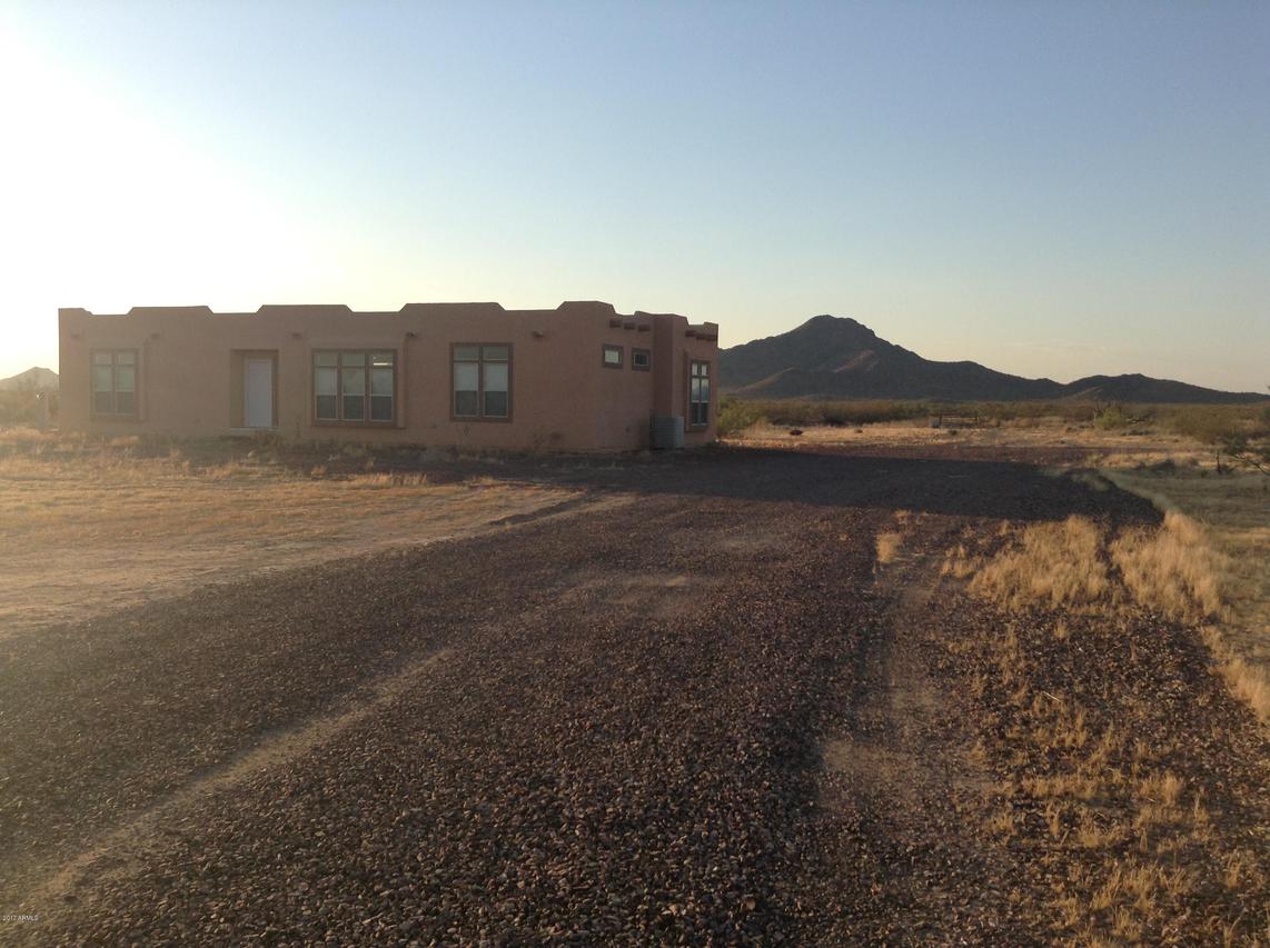 46109 W J-1 Ranch Rd., Wickenburg, AZ 85390
