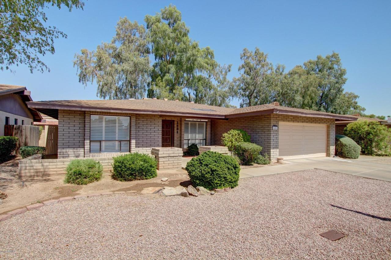 1651 S Ash St., Mesa, AZ 85202