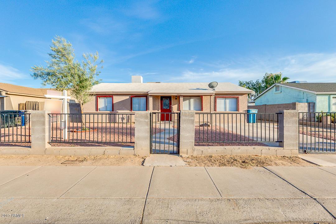 8027 W College Dr., Phoenix, AZ 85033