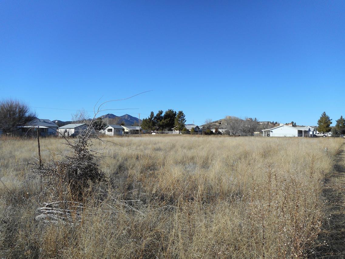18604 S Joseph Hodge Rd. #81, Peeples Valley, AZ 86332
