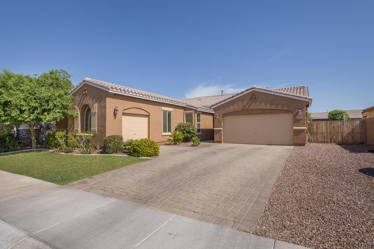 9982 W Villa Chula, Peoria, AZ 85383