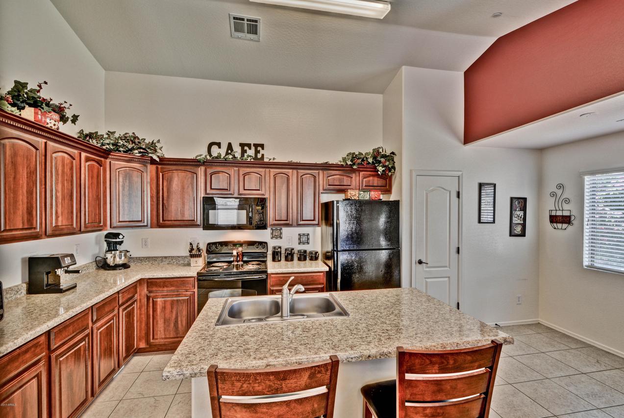 9856 W Lone Cactus Dr., Peoria, AZ 85382