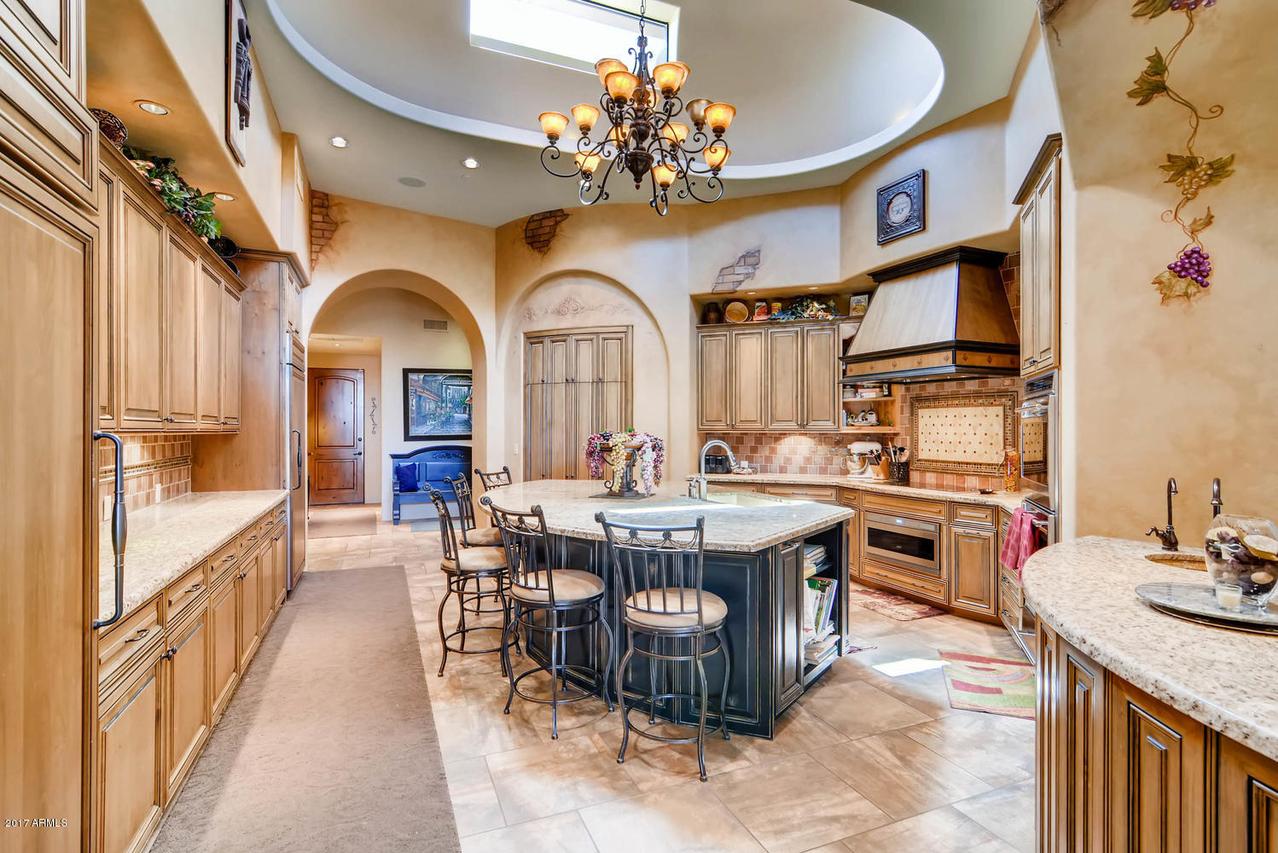 4443 E Michelle Dr., Phoenix, AZ 85032