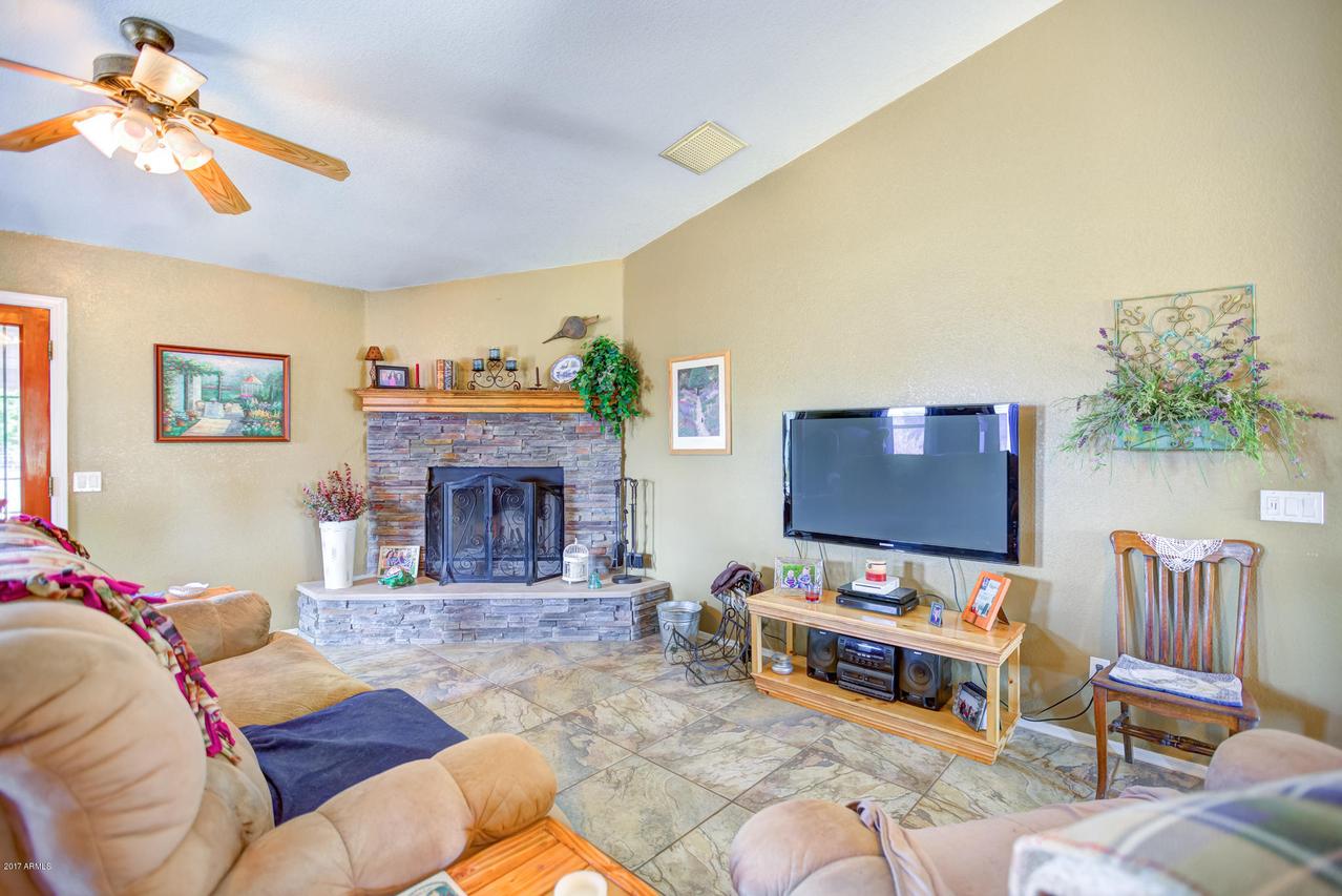 7721 N 173rd Ave., Waddell, AZ 85355