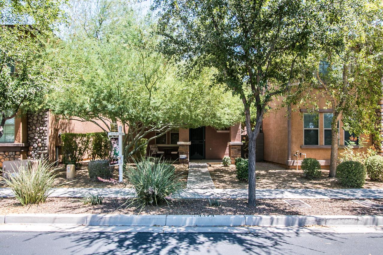 4374 E Sack Dr., Phoenix, AZ 85050