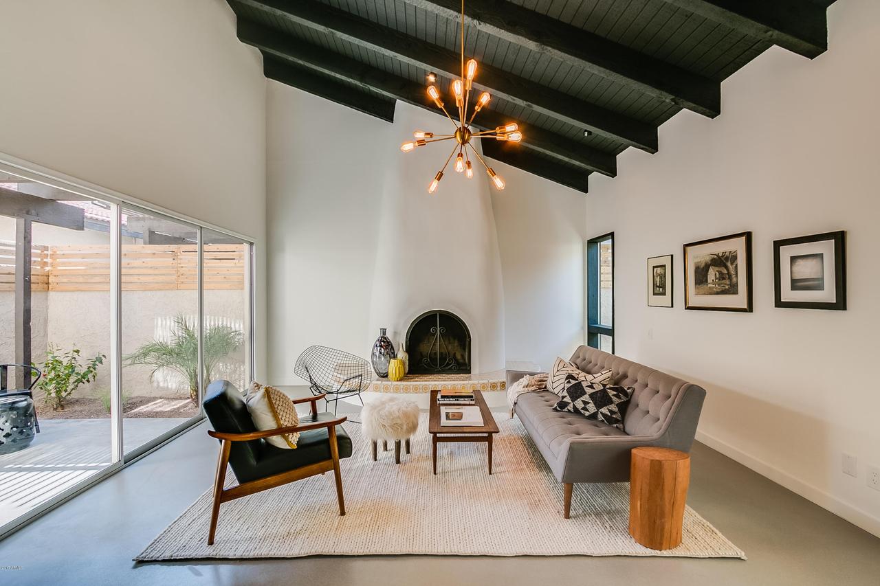 2834 N 61st Pl., Scottsdale, AZ 85257