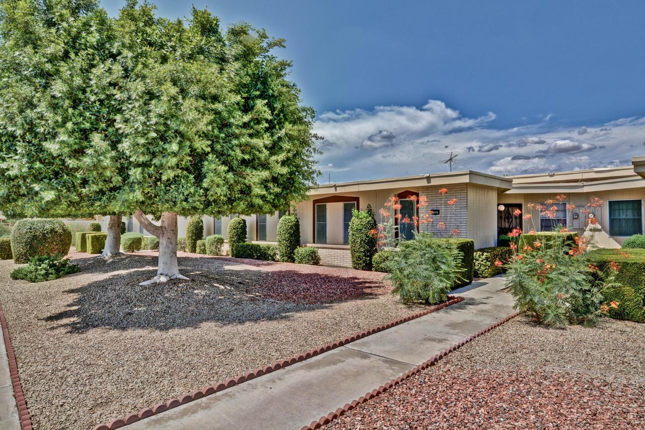 17253 N 105th Ave., Sun City, AZ 85373
