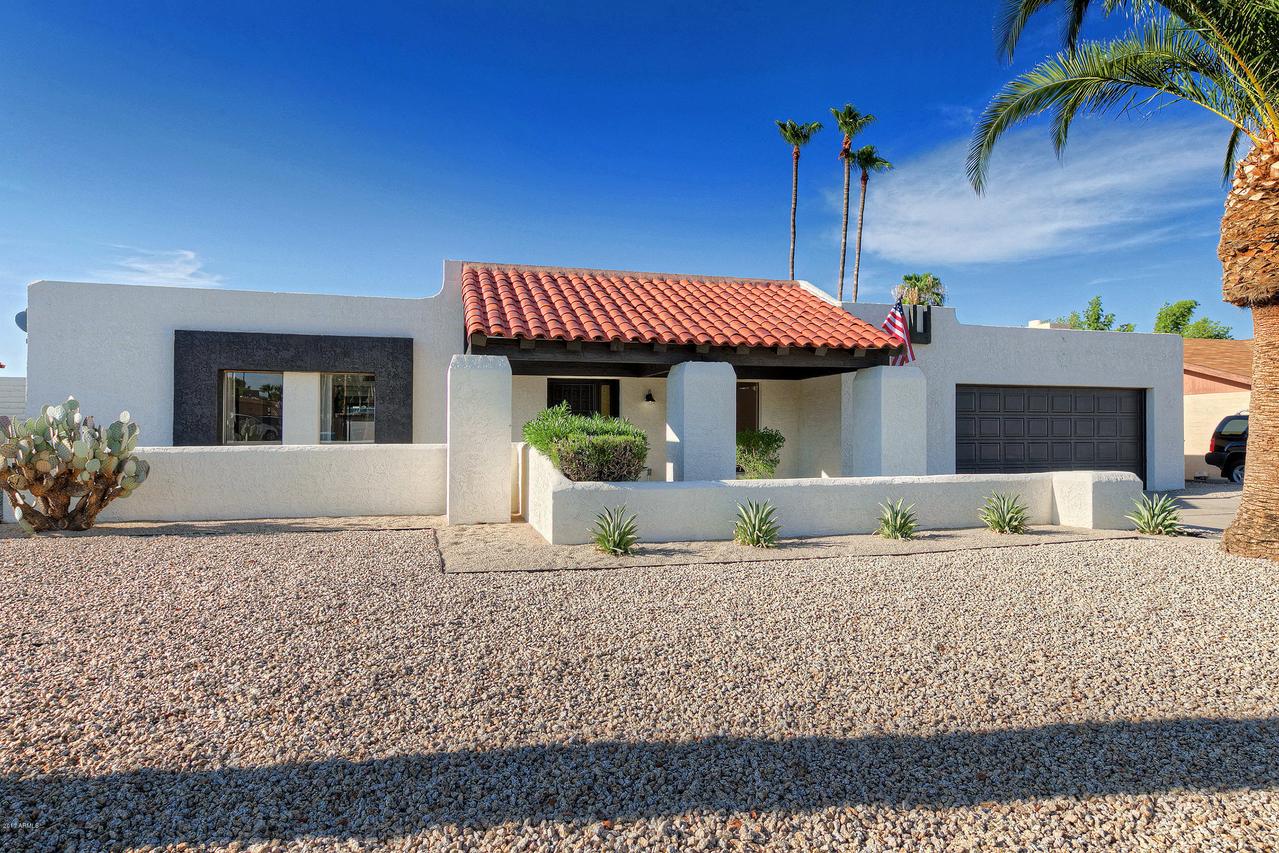 2548 E Christy Dr., Phoenix, AZ 85028