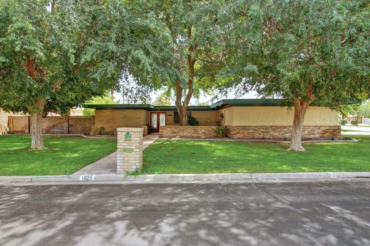 1029 N Forest Rd., Mesa, AZ 85203